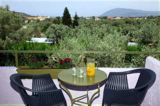 12.06 avion Bucuresti, Grecia - Lefkada Lygia, Summer House Louisa 382 EURO, 7 nopti, Fara masa