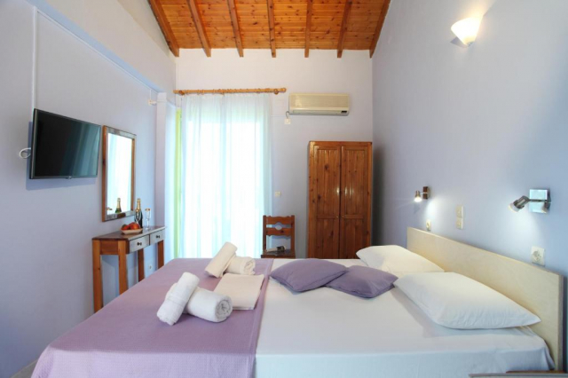 12.06 avion Bucuresti, Grecia - Lefkada Lygia, Summer House Louisa 382 EURO, 7 nopti, Fara masa