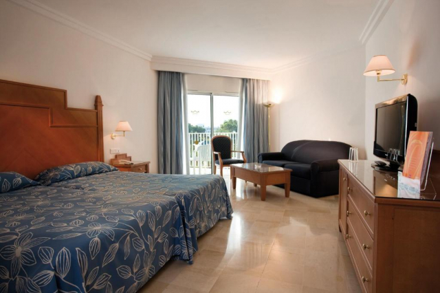 17.04 avion Bucuresti, Tunisia - Regiunea Hammamet Hammamet, Hotel Concorde Marco Polo (ex. Occidental Marco Polo) 473 EURO, 7 nopti, All inclusive