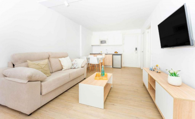 13.04 avion Bucuresti, Spania - Tenerife Costa del Silencio, Aparthotel Ona Alborada 645 EURO, 7 nopti, Fara masa