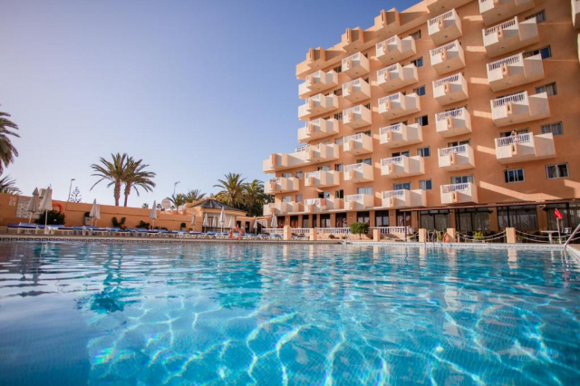 13.04 avion Bucuresti, Spania - Tenerife Playa de las Americas, Servatur Caribe 688 EURO, 7 nopti, Fara masa