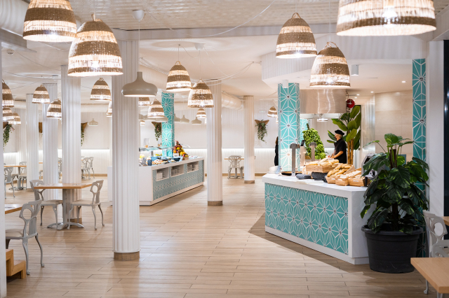 13.04 avion Bucuresti, Spania - Tenerife Los Cristianos, Checkin Bungalows Atlantida 796 EURO, 7 nopti, Fara masa