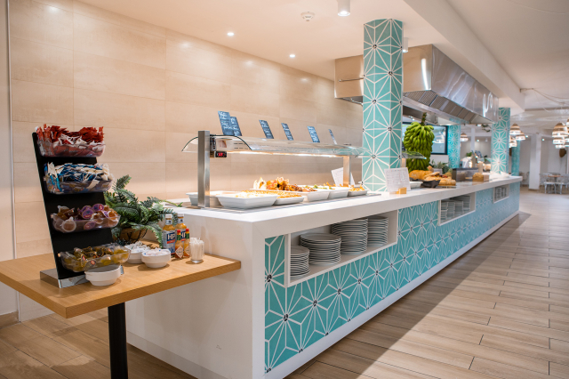 13.04 avion Bucuresti, Spania - Tenerife Los Cristianos, Checkin Bungalows Atlantida 796 EURO, 7 nopti, Fara masa