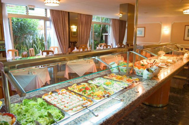 13.04 avion Bucuresti, Spania - Tenerife Puerto de la Cruz, Don Manolito 728 EURO, 7 nopti, Mic dejun inclus