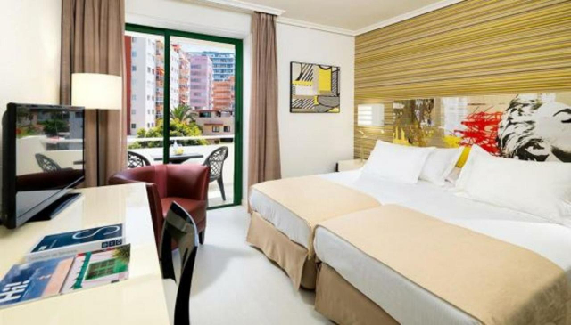 13.04 avion Bucuresti, Spania - Tenerife Puerto de la Cruz, Hotel H10 Tenerife Playa 904 EURO, 7 nopti, Mic dejun inclus