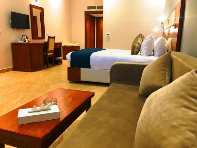 20.04 avion Bucuresti, Egipt - Hurghada Hurghada City, Rewaya Inn Resort (ex Hawaii Paradise Aqua Park Resort) 440 EURO, 7 nopti, All inclusive