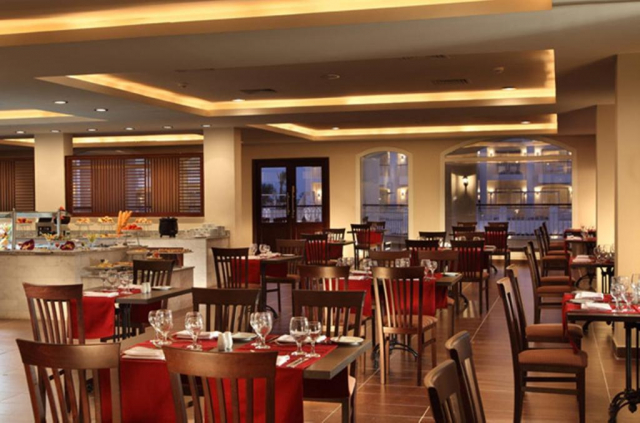 17.04 avion Bucuresti, Egipt - Regiunea Sharm el Sheikh Sharm El Sheikh, Jaz Sharks Bay 410 EURO, 7 nopti, All inclusive