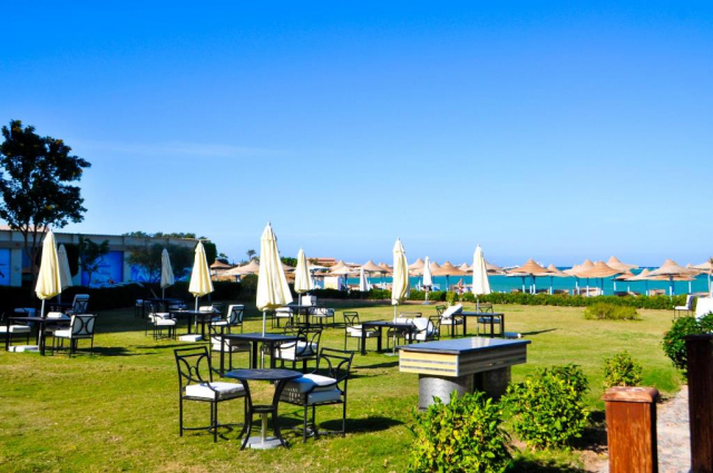 17.04 avion Bucuresti, Egipt - Hurghada Hurghada City, Hotel Magic Beach 459 EURO, 7 nopti, All inclusive