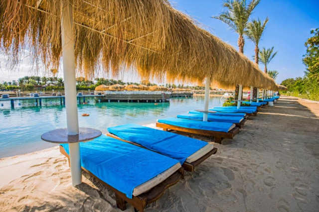 17.04 avion Bucuresti, Egipt - Hurghada Hurghada City, Sunrise Aqua Joy Resort 655 EURO, 7 nopti, All inclusive
