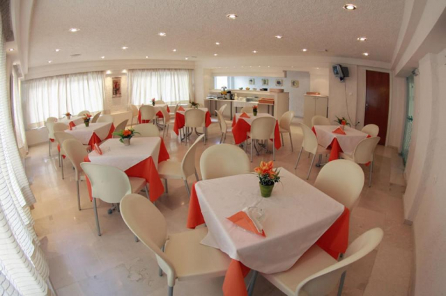 16.06 avion Bucuresti, Grecia - Creta - Heraklion Hersonissos, Hotel Nancy 392 EURO, 7 nopti, Mic dejun inclus