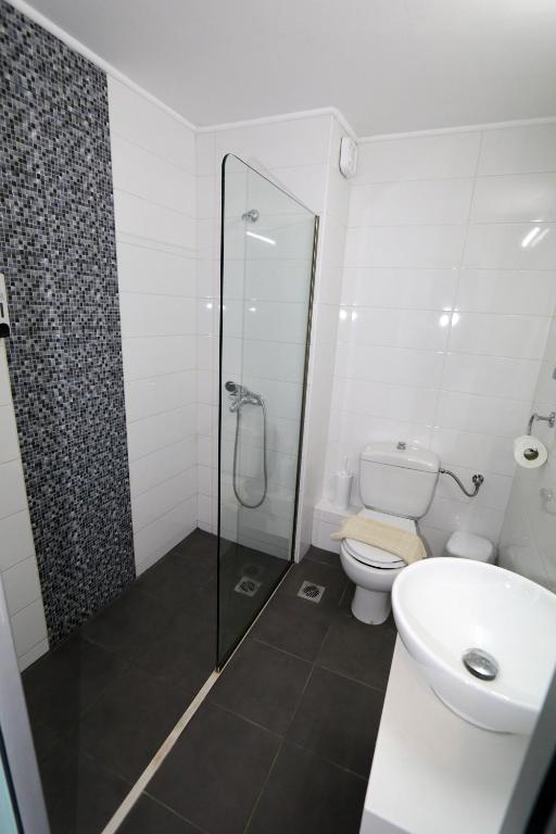 16.06 avion Bucuresti, Grecia - Creta - Heraklion Hersonissos, Porto Plazza Hotel (Adults Only) 392 EURO, 7 nopti, Mic dejun inclus