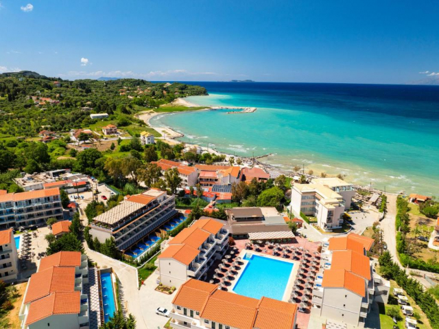 16.06 avion Bucuresti, Grecia - Corfu Astrakeri, Hotel & Apts Angela Beach 587 EURO, 7 nopti, All inclusive