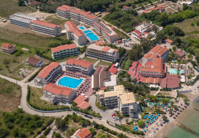 16.06 avion Bucuresti, Grecia - Corfu Astrakeri, Hotel & Apts Angela Beach 587 EURO, 7 nopti, All inclusive