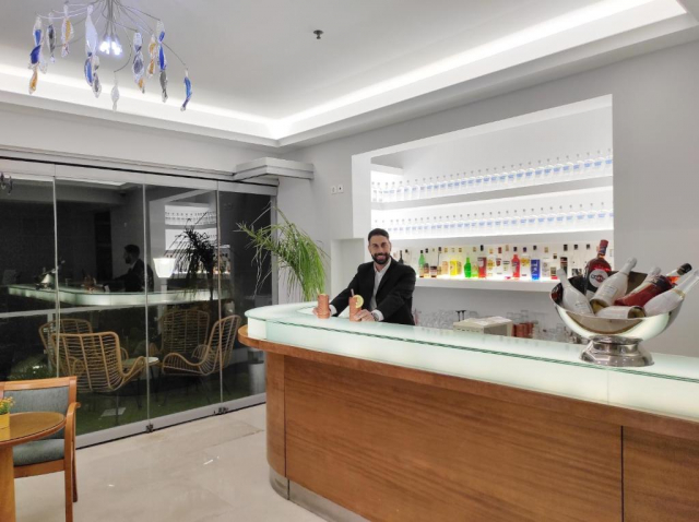 25.06 avion Bucuresti, Grecia - Rhodos Rhodos Town, Parthenon City 490 EURO, 7 nopti, Fara masa