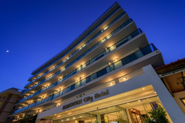 25.06 avion Bucuresti, Grecia - Rhodos Rhodos Town, Manousos City Hotel 617 EURO, 7 nopti, Fara masa