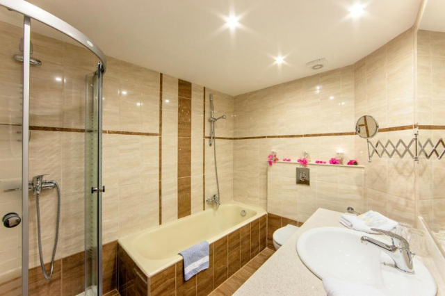 25.06 avion Bucuresti, Grecia - Rhodos Kolymbia, Marianna Palace Hotel 676 EURO, 7 nopti, All inclusive