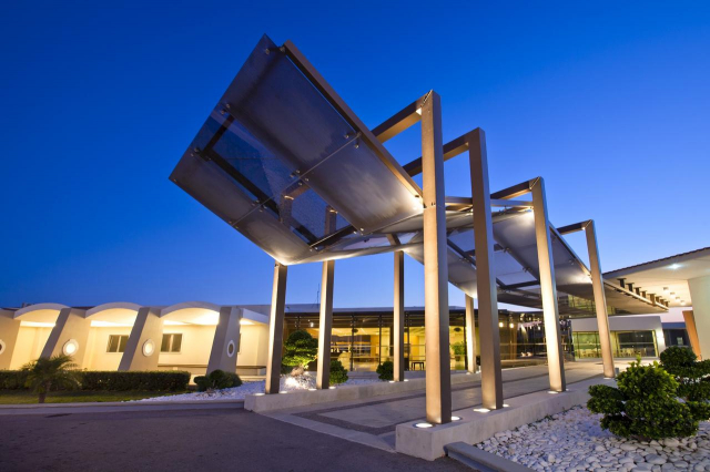 15.06 avion Bucuresti, Grecia - Kos Psalidi, Kipriotis Village Resort 1016 EURO, 7 nopti, All inclusive