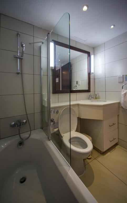 26.05 avion Bucuresti, Cipru - Zona Larnaca Ayia Napa, MarisMare Apartments 485 EURO, 7 nopti, Fara masa