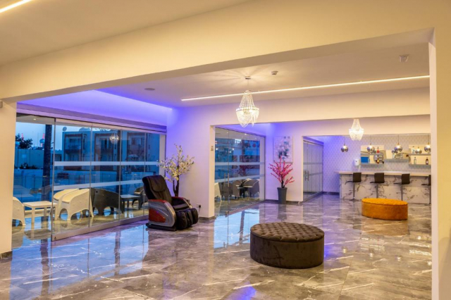 26.05 avion Bucuresti, Cipru - Zona Larnaca Ayia Napa, Milea Hotel 543 EURO, 7 nopti, Mic dejun inclus