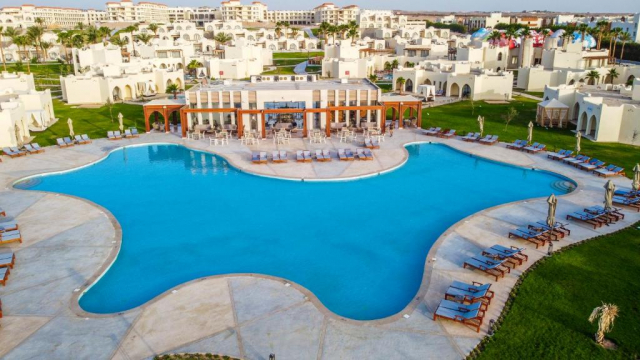 27.04 avion Bucuresti, Egipt - Hurghada Makadi, Xanadu Makadi Bay 1096 EURO, 7 nopti, Ultra all inclusive