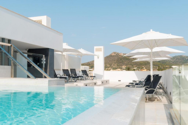 15.06 avion Bucuresti, Spania - Mallorca Cala Millor, Senator Cala Millor 924 EURO, 7 nopti, Fara masa