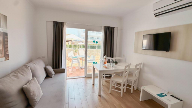 15.06 avion Bucuresti, Spania - Mallorca Cala Millor, BLUESEA Don Jaime 914 EURO, 7 nopti, All inclusive