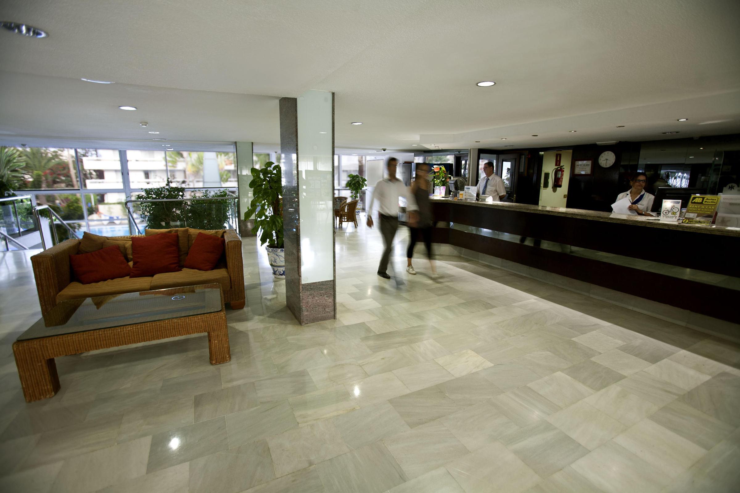 13.05 avion Bucuresti, Spania - Tenerife Playa de las Americas, Hotel Catalonia Oro Negro 816 EURO, 7 nopti, Mic dejun inclus