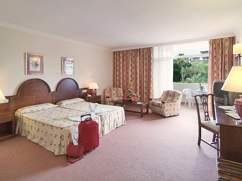 13.05 avion Bucuresti, Spania - Tenerife Puerto de la Cruz, BLUESEA Puerto Resort 826 EURO, 7 nopti, Demipensiune inclusa