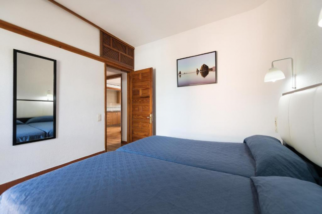 09.06 avion Bucuresti, Spania - Gran Canaria Playa del Ingles, Apartamentos Don Pedro 621 EURO, 7 nopti, Fara masa