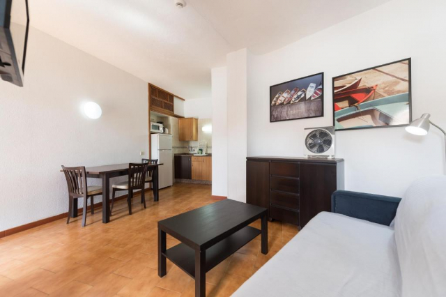 09.06 avion Bucuresti, Spania - Gran Canaria Playa del Ingles, Apartamentos Don Pedro 621 EURO, 7 nopti, Fara masa