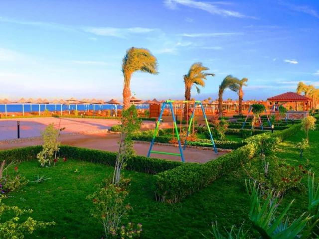 22.05 avion Iasi, Egipt - Hurghada Hurghada City, Rewaya Inn Resort (ex Hawaii Paradise Aqua Park Resort) 518 EURO, 7 nopti, All inclusive