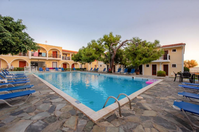 11.06 avion Bucuresti, Grecia - Zakynthos Argassi, Hotel Iliessa Beach 508 EURO, 7 nopti, Mic dejun inclus