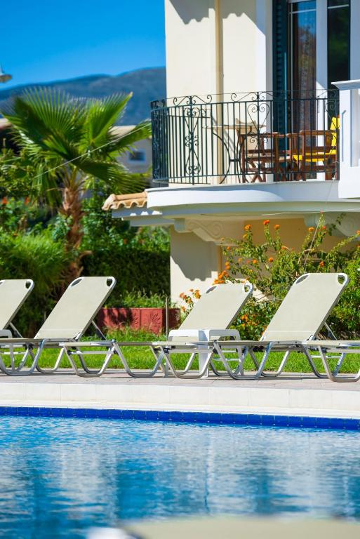 18.06 avion Bucuresti, Grecia - Zakynthos Laganas, Hotel Ilios 881 EURO, 7 nopti, Mic dejun inclus