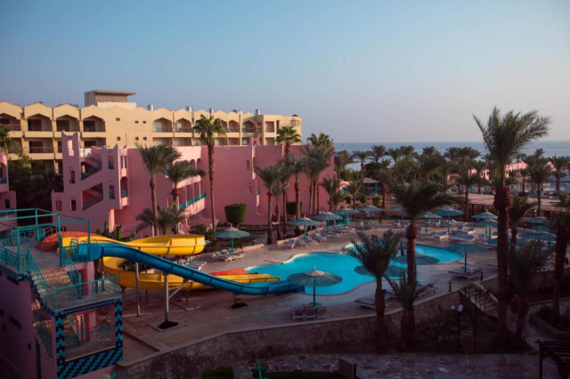 16.05 avion Cluj Napoca, Egipt - Hurghada Hurghada City, Le Pacha Resort 528 EURO, 7 nopti, All inclusive
