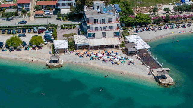 24.06 avion Bucuresti, Albania - Litoral Albania Vlora, Hotel Grand Aita 587 EURO, 7 nopti, Mic dejun inclus