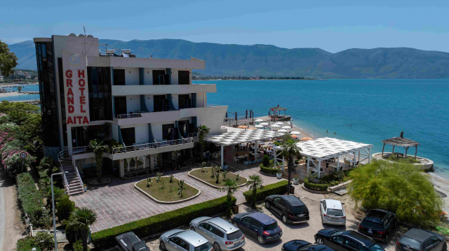 24.06 avion Bucuresti, Albania - Litoral Albania Vlora, Hotel Grand Aita 587 EURO, 7 nopti, Mic dejun inclus