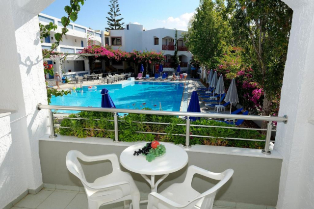 26.06 avion Bucuresti, Grecia - Creta - Heraklion Rethymnon, Apollon Hotel Apartments 763 EURO, 7 nopti, Fara masa