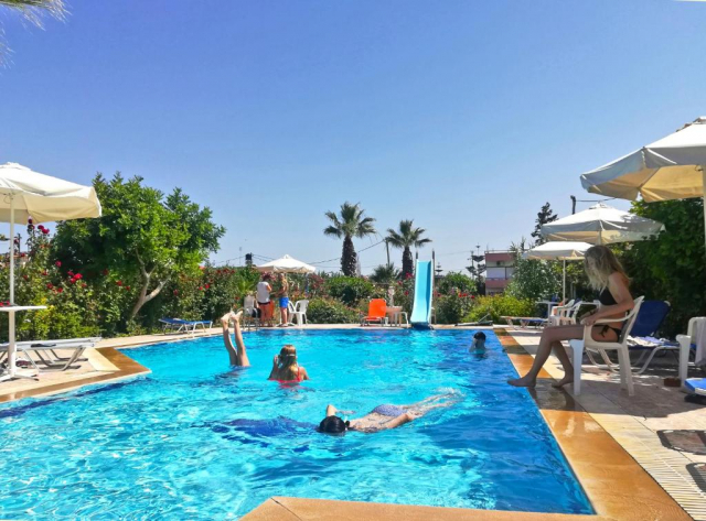 26.06 avion Bucuresti, Grecia - Creta - Heraklion Amoudara, Hotel Violetta 783 EURO, 7 nopti, Mic dejun inclus
