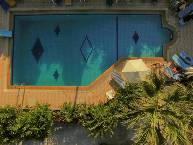 26.06 avion Bucuresti, Grecia - Creta - Heraklion Amoudara, Hotel Violetta 783 EURO, 7 nopti, Mic dejun inclus