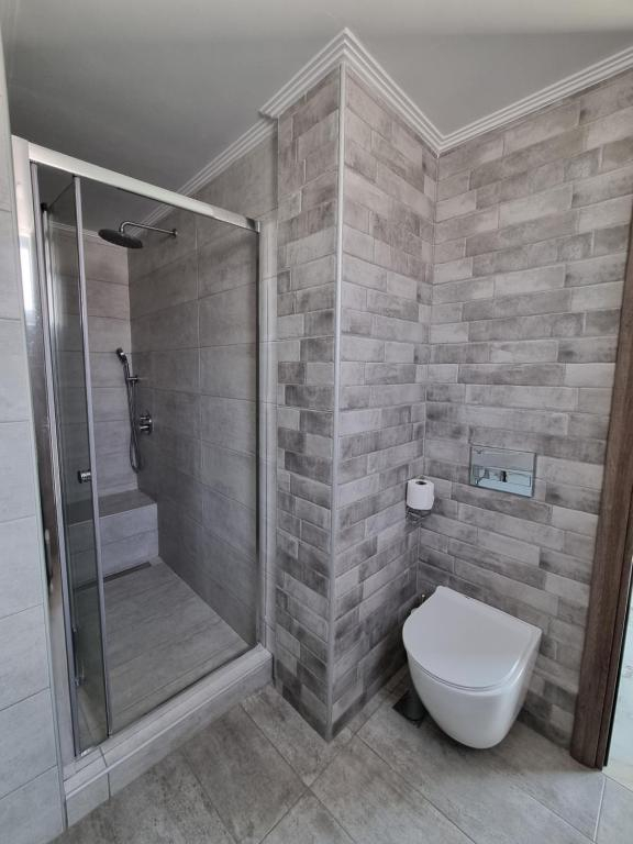 08.06 avion Bucuresti, Grecia - Kos Kefalos, Hotel Eleni 528 EURO, 7 nopti, Mic dejun inclus