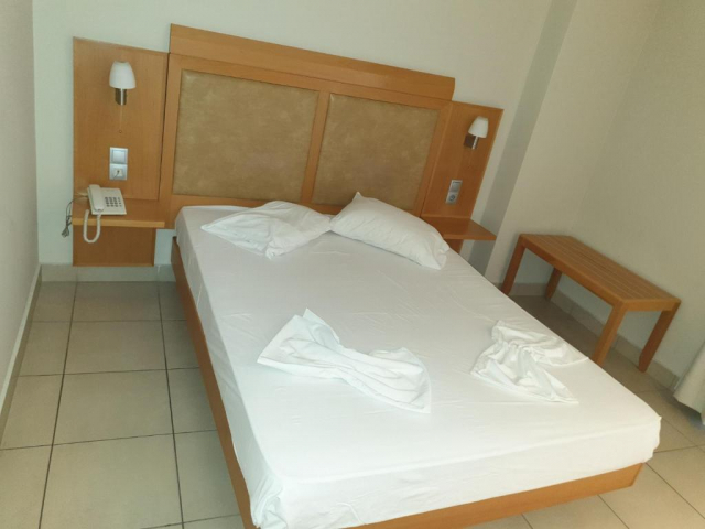 06.07 avion Bucuresti, Grecia - Kos Kos Town, Hotel Saint Constantine 587 EURO, 7 nopti, Fara masa
