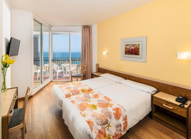 06.06 avion Bucuresti, Spania - Gran Canaria Playa del Ingles, Hotel Relaxia Beverly Park 890 EURO, 7 nopti, All inclusive