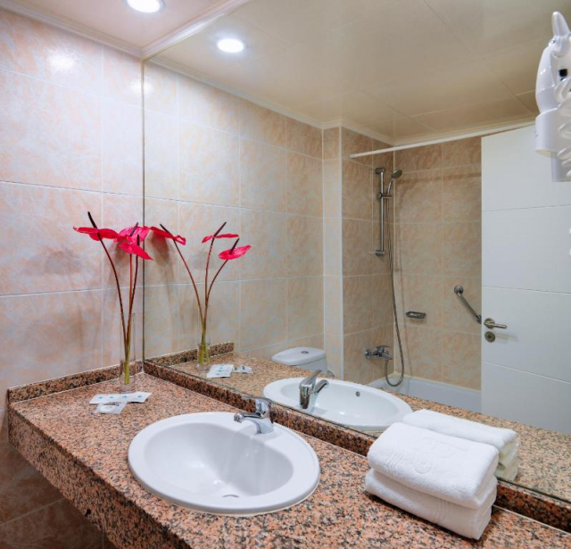 06.06 avion Bucuresti, Spania - Gran Canaria Playa del Ingles, Hotel Relaxia Beverly Park 890 EURO, 7 nopti, All inclusive