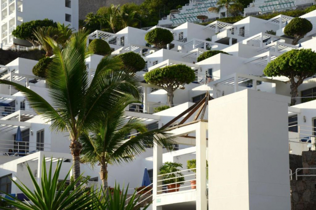 06.06 avion Bucuresti, Spania - Gran Canaria Puerto Rico, Bahia Blanca 685 EURO, 7 nopti, Mic dejun inclus