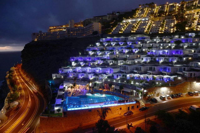 06.06 avion Bucuresti, Spania - Gran Canaria Puerto Rico, Bahia Blanca 685 EURO, 7 nopti, Mic dejun inclus