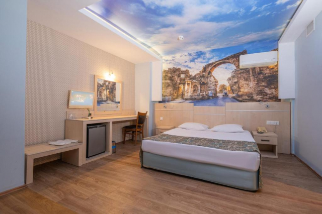 30.05 avion Bucuresti, Turcia - Antalya Side, Hotel Sun Beach Hill 498 EURO, 7 nopti, All inclusive