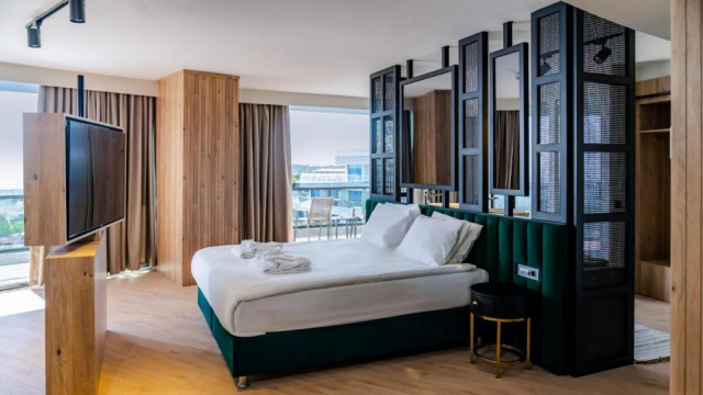 30.05 avion Bucuresti, Turcia - Antalya Side, Alarcha Hotels & Resort 812 EURO, 7 nopti, All inclusive