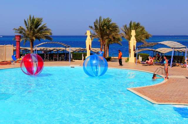 12.06 avion Iasi, Egipt - Hurghada Hurghada City, Sphinx Aqua Park Beach Resort 538 EURO, 7 nopti, All inclusive