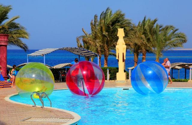 12.06 avion Iasi, Egipt - Hurghada Hurghada City, Sphinx Aqua Park Beach Resort 538 EURO, 7 nopti, All inclusive