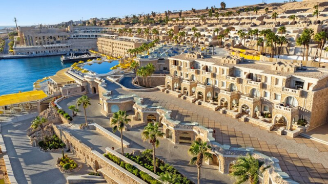 05.06 avion Bucuresti, Egipt - Hurghada Sahl Hasheesh, Pickalbatros Citadel Resort Sahl Hasheesh 792 EURO, 7 nopti, All inclusive